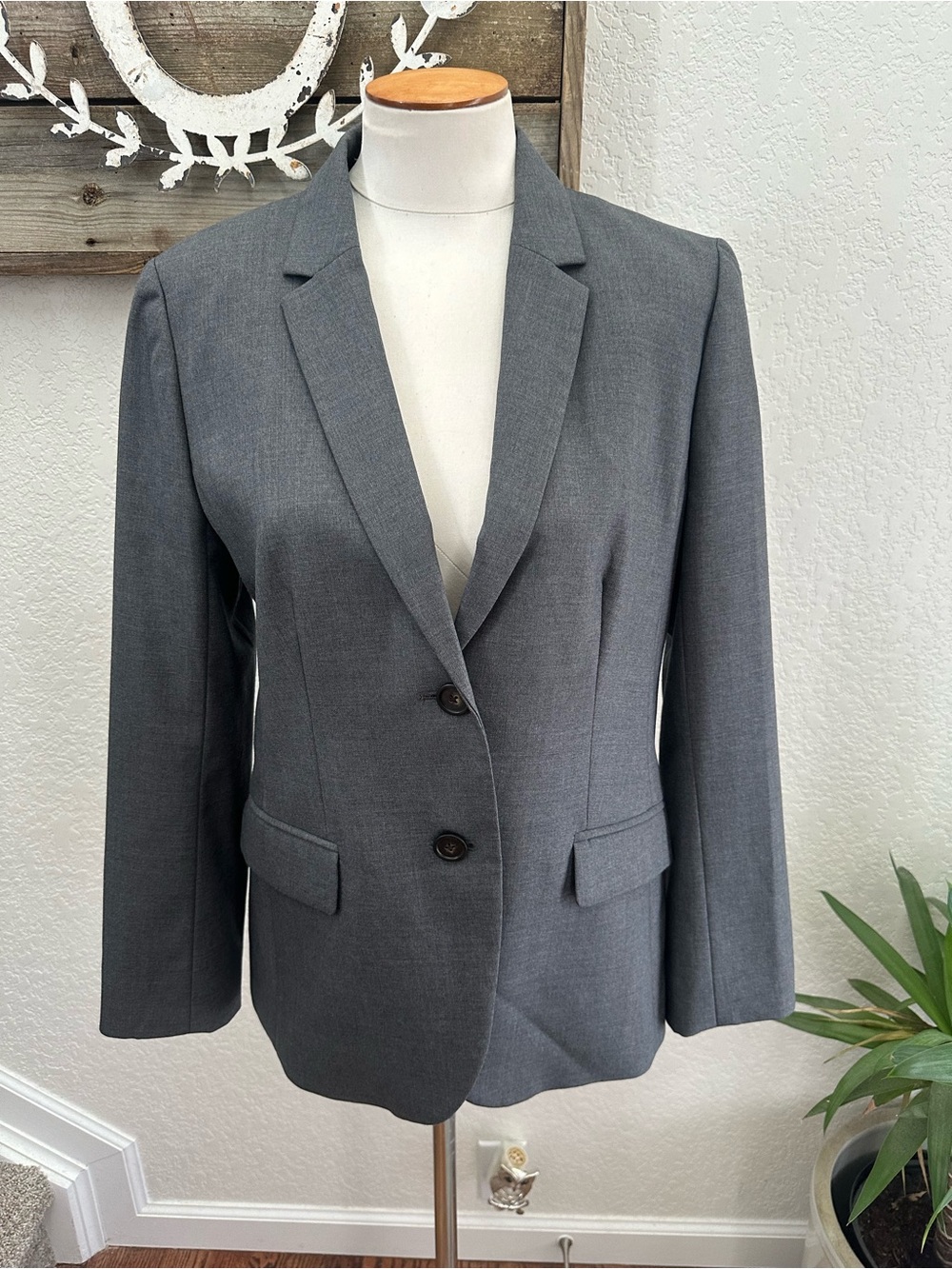 J. Crew Super 120’s gray 100% wool blazer suit jacket ladies size 12